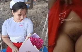 နို့ကိက်တဲ့ နာ့စ်မလေးရဲ့ နို့ ဖင် စဖုတ်ပြအောကား