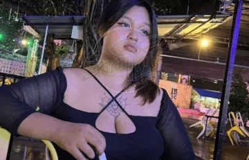 စော်ဝဝကစ်ကစ်ကြီးကို မှုတ်ပေးပြီးကြုံးတဲ့မြန်မာအောကား